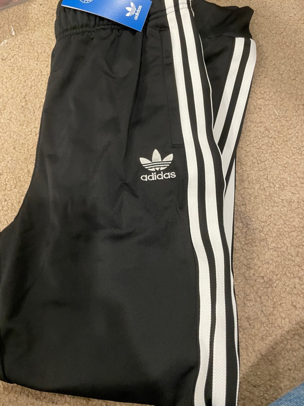 NWT adidas Black Joggers with White 3-Stripes, tapered bottoms size 13-14y L